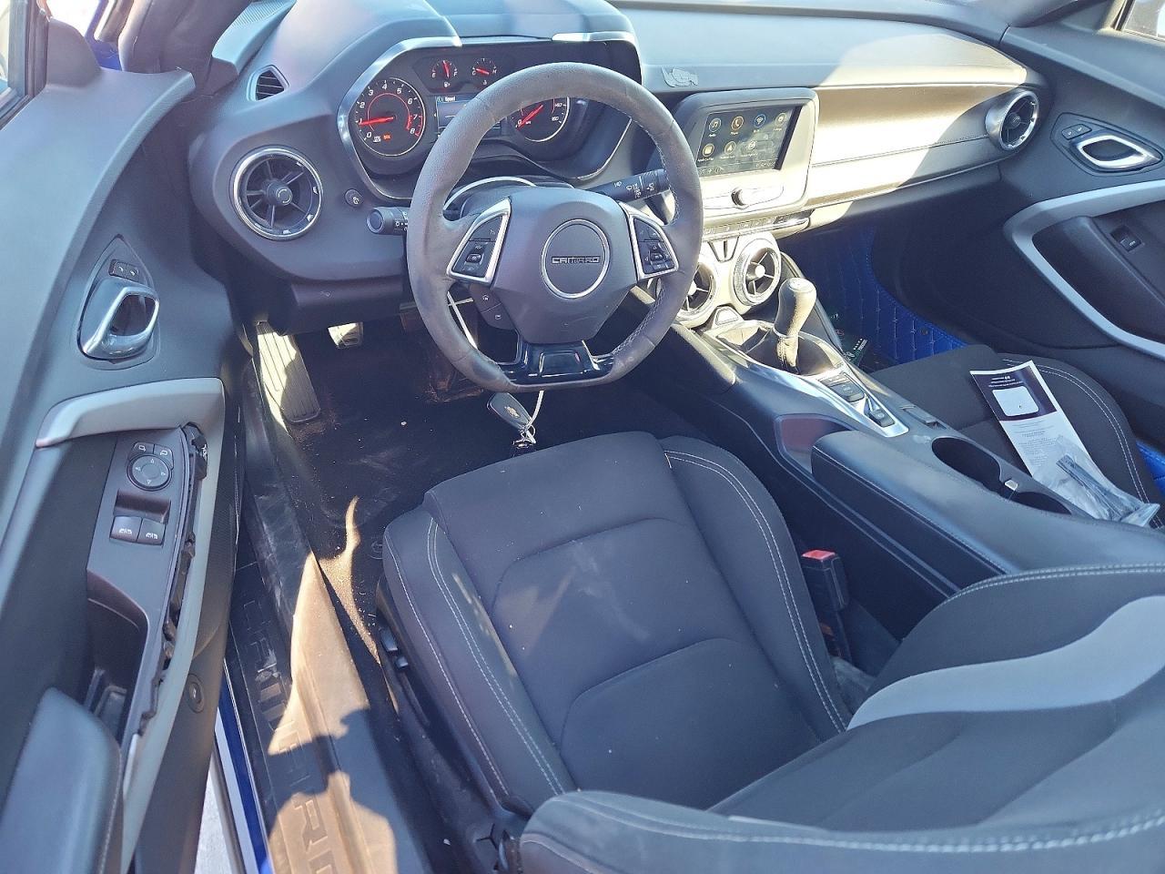 2019 Chevrolet Camaro Ls - zdjęcie 8