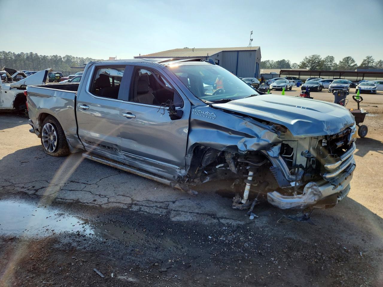 2025 Chevrolet Silverado K1500 High Country - zdjęcie 4