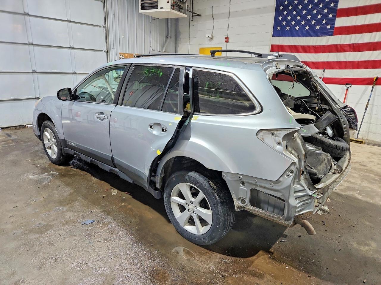 2014 Subaru Outback 2.5I Premium - zdjęcie 2