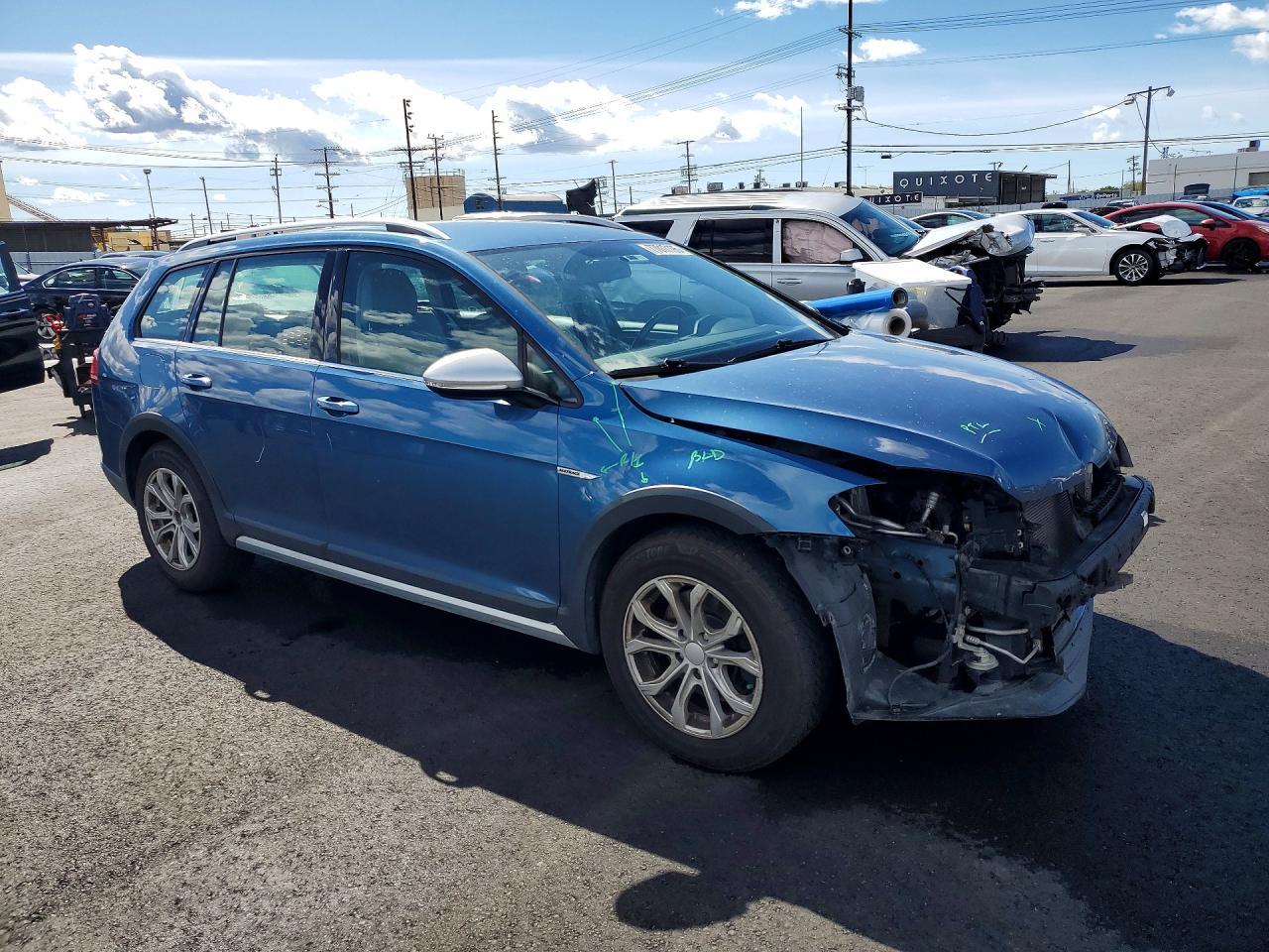 2017 Volkswagen Golf Alltrack S - zdjęcie 4