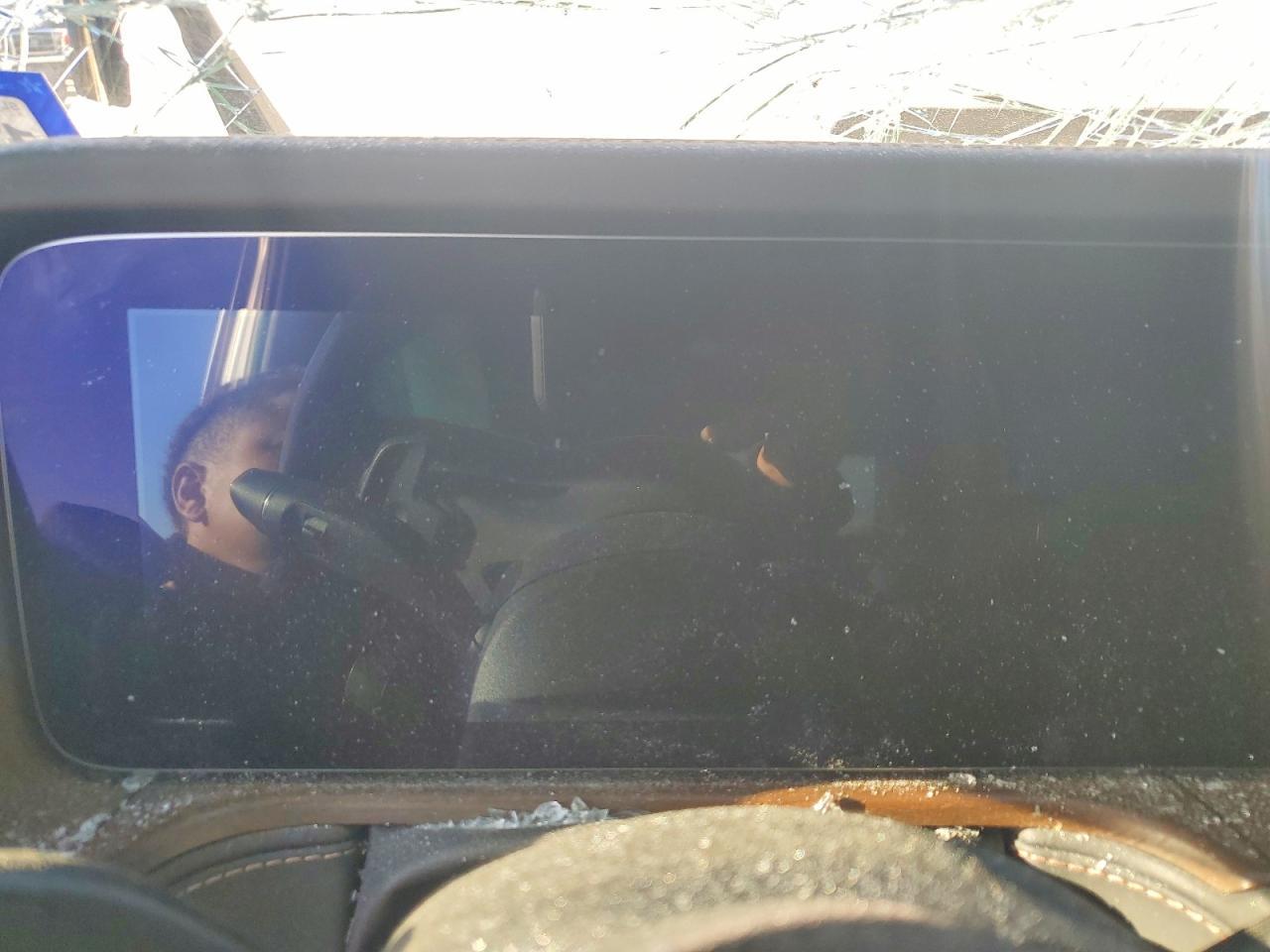 2022 Mercedes Benz G 550 - zdjęcie 9