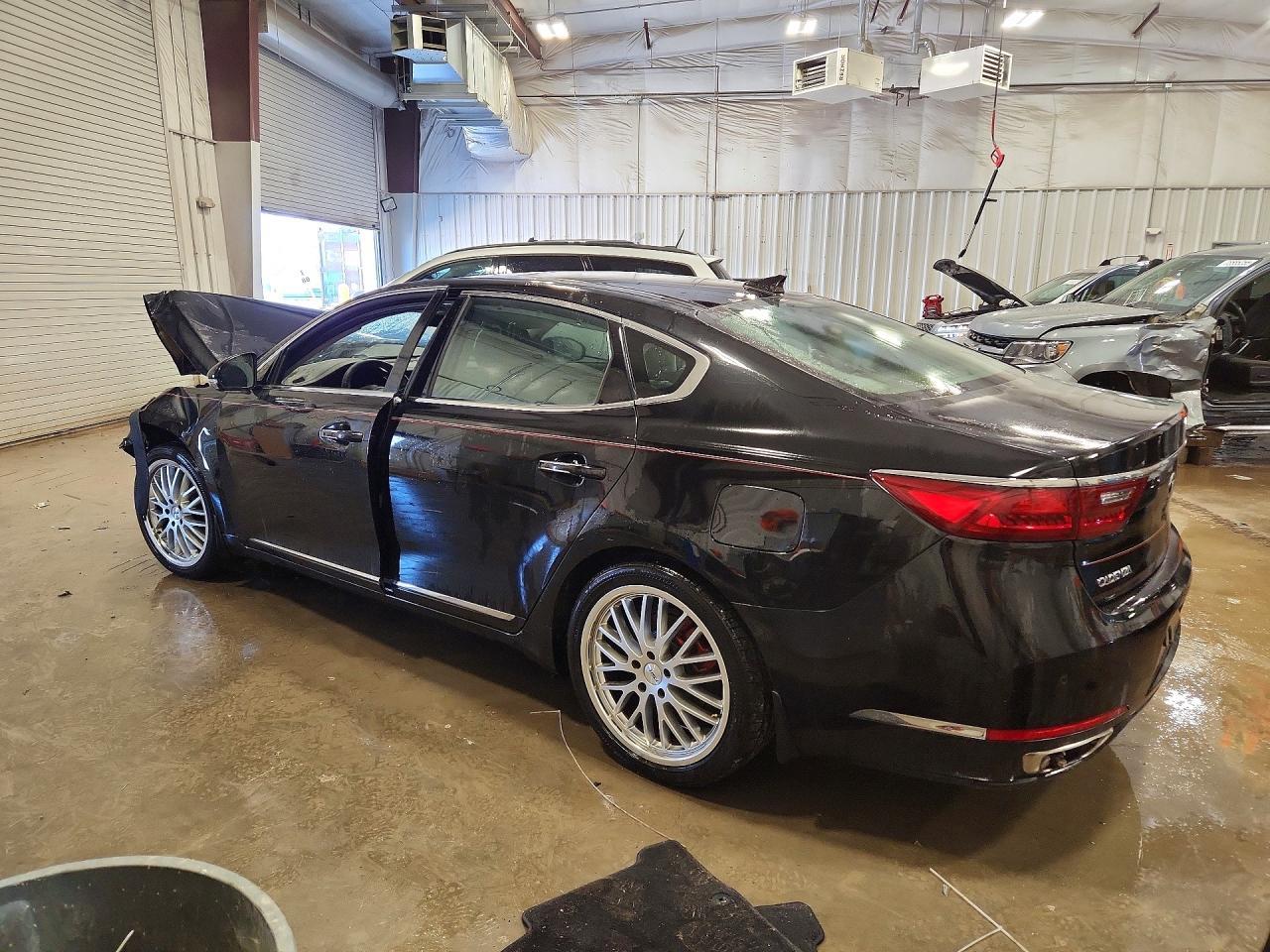 2017 Kia Cadenza Limited - zdjęcie 2