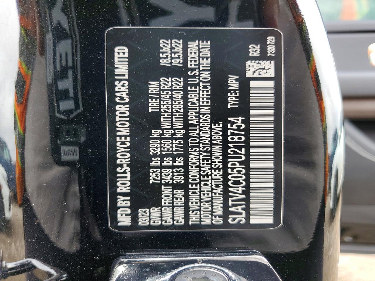 2023 Rolls-Royce Cullinan - zdjęcie 12