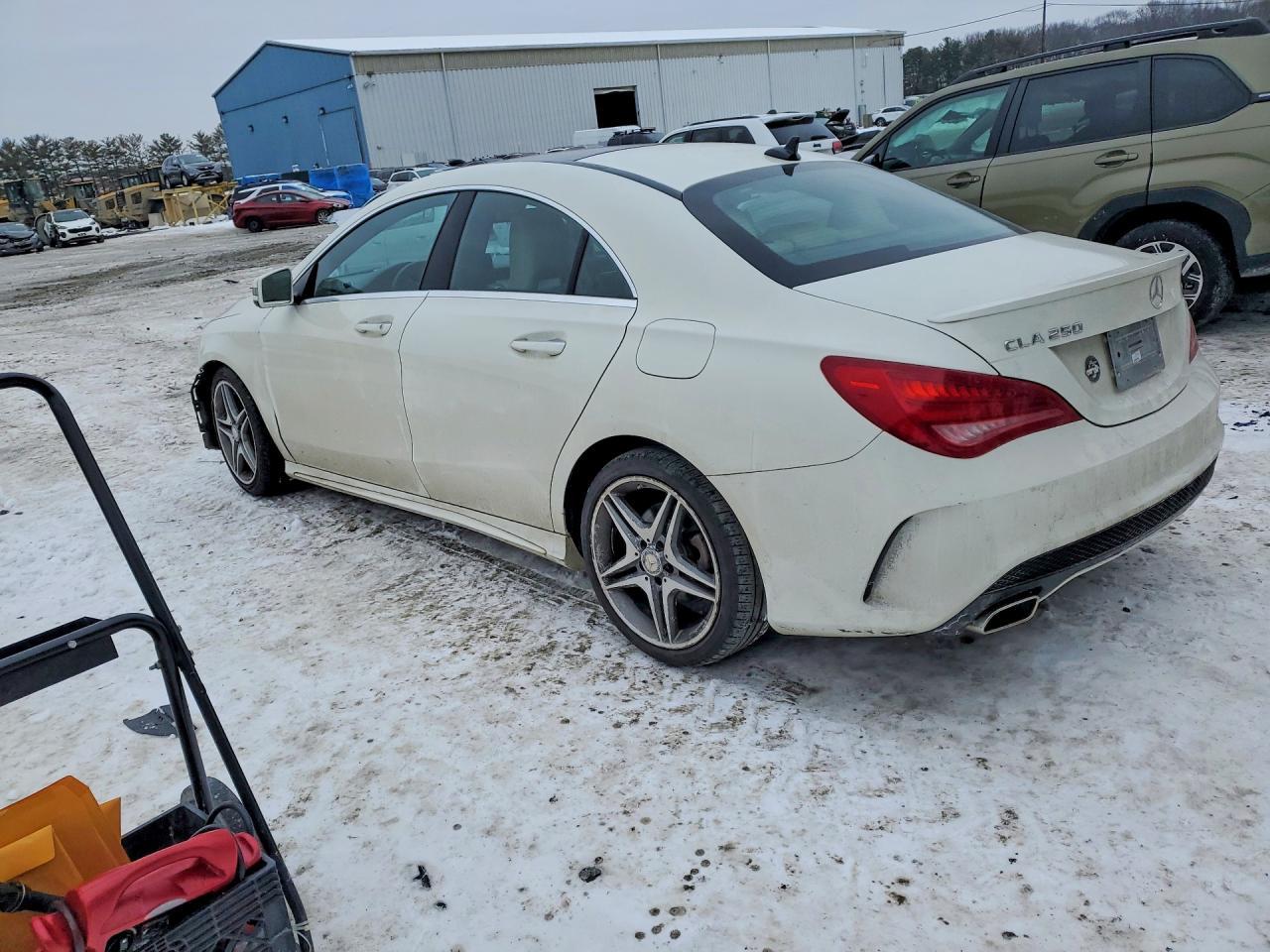 2015 Mercedes-Benz Cla 250 4Matic - zdjęcie 2