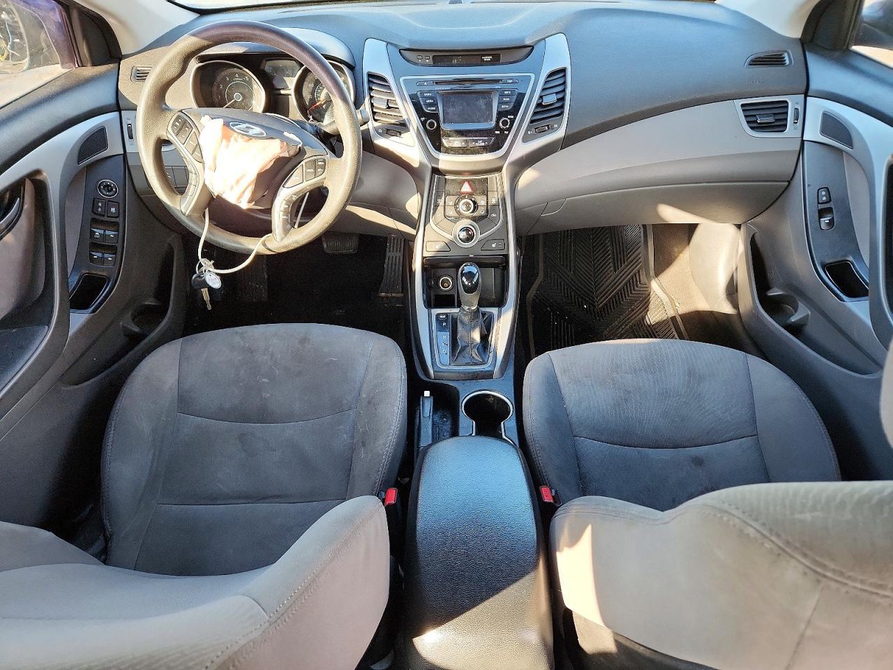 2014 Hyundai Elantra Se - zdjęcie 8
