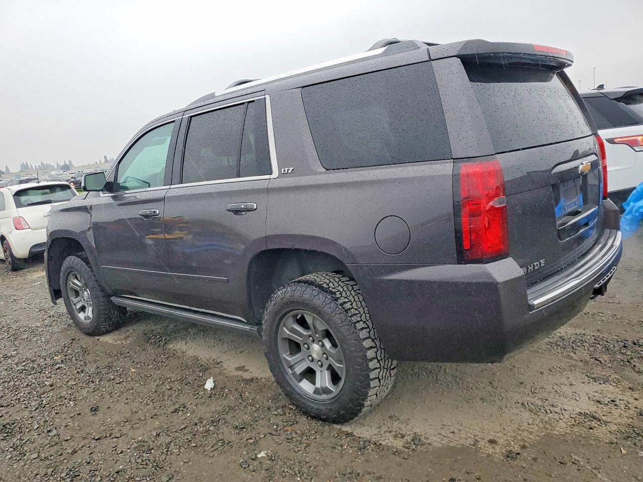 2015 Chevrolet Tahoe K1500 Ltz - zdjęcie 2