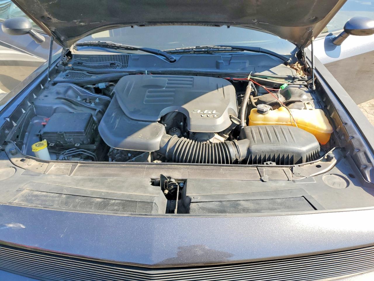 2015 Dodge Challenger Sxt - zdjęcie 11