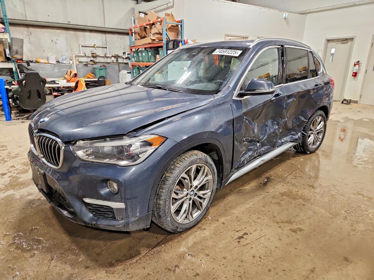 2019 BMW X1 xDrive28I - zdjęcie główne