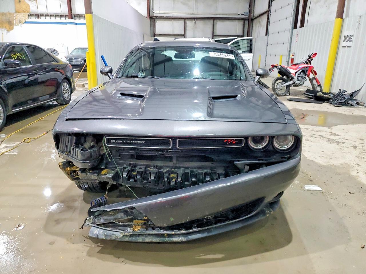 2017 Dodge Challenger R - zdjęcie 5