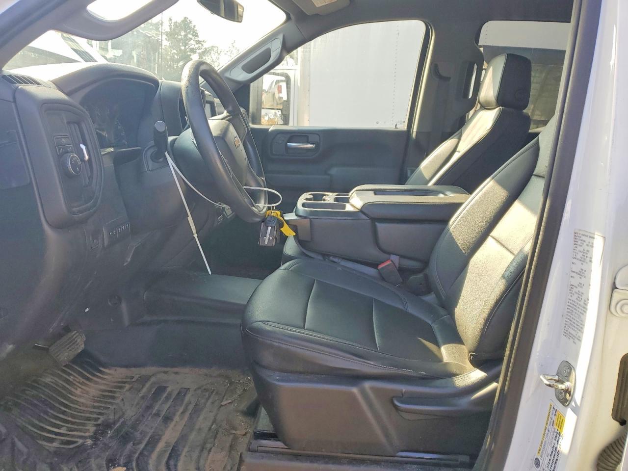 2021 Chevrolet Silverado C2500 Heavy Duty - zdjęcie 7