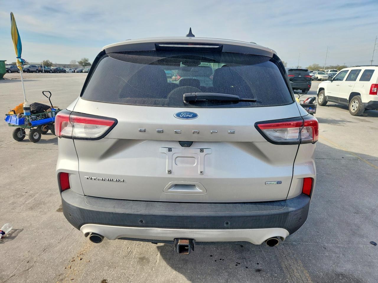 2020 Ford Escape Titanium - zdjęcie 6