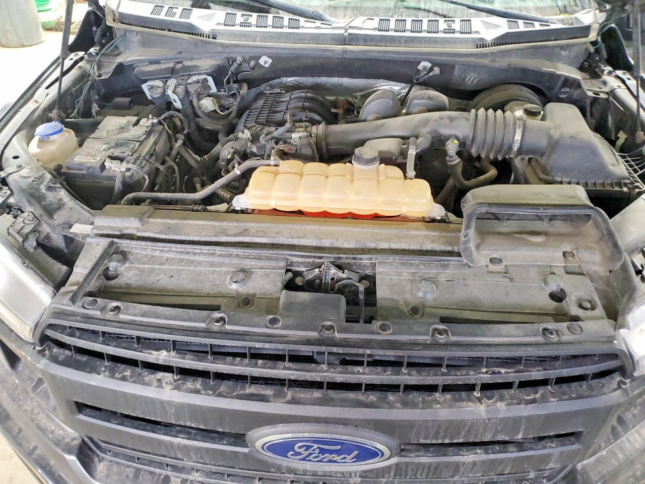 2019 Ford F150 Super Cab - zdjęcie 11