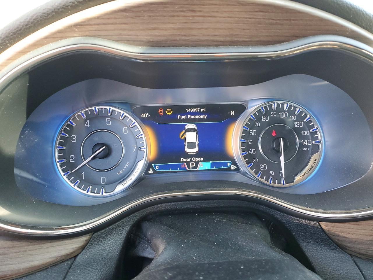 2015 Chry 200 C - zdjęcie 9