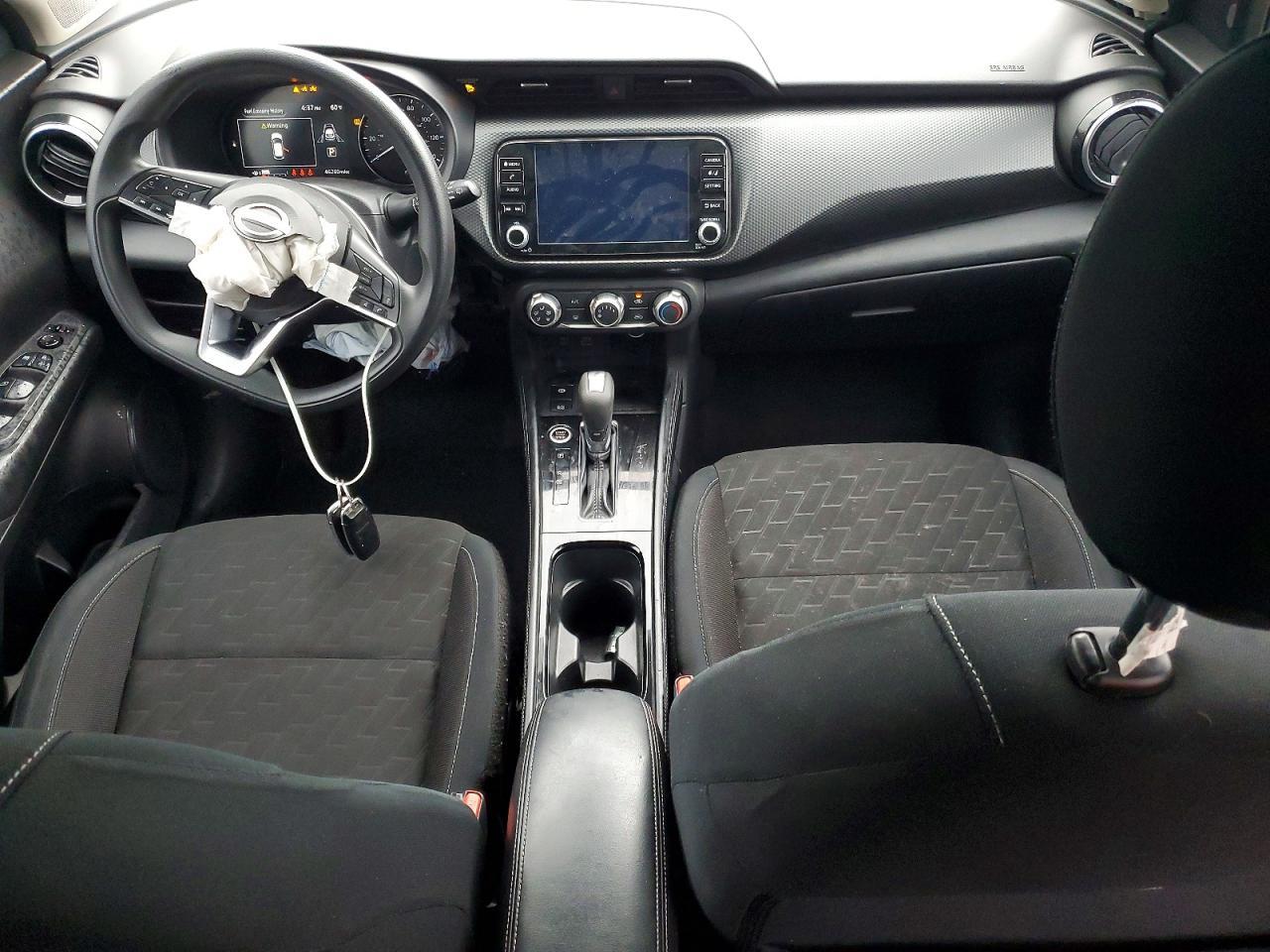 2024 Nissan Kicks Sv - zdjęcie 8