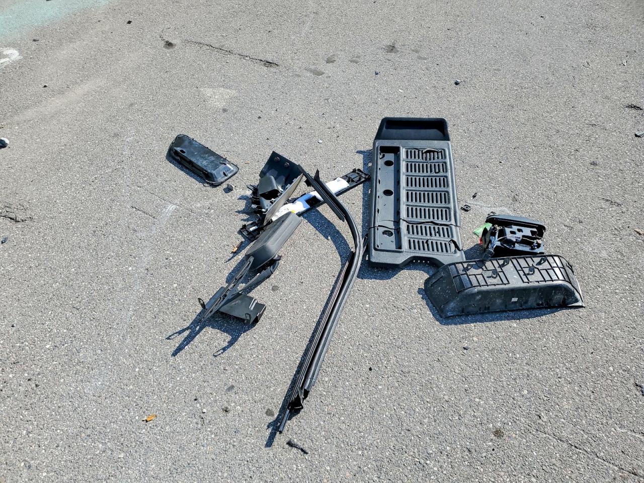 2021 Jeep Wrangler Unlimited Rubicon 4Xe - zdjęcie 13