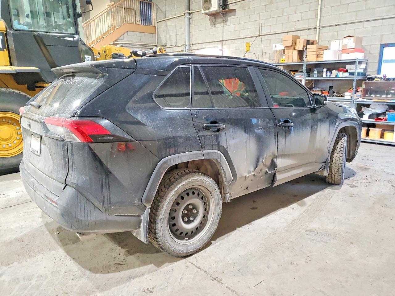 2023 Toyota Rav4 Xle - zdjęcie 3