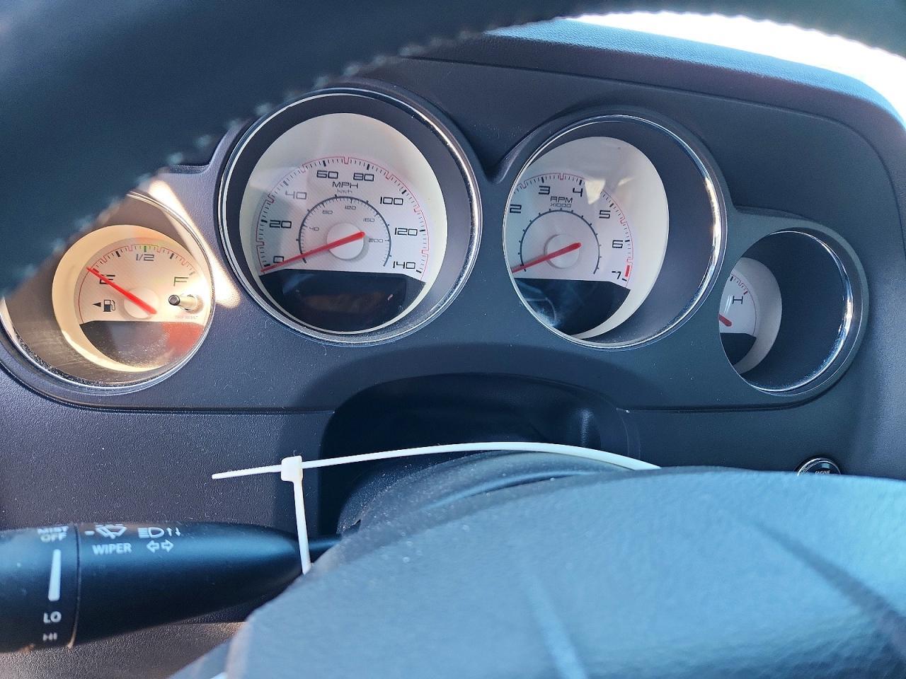 2013 Dodge Challenger Sxt - zdjęcie 9