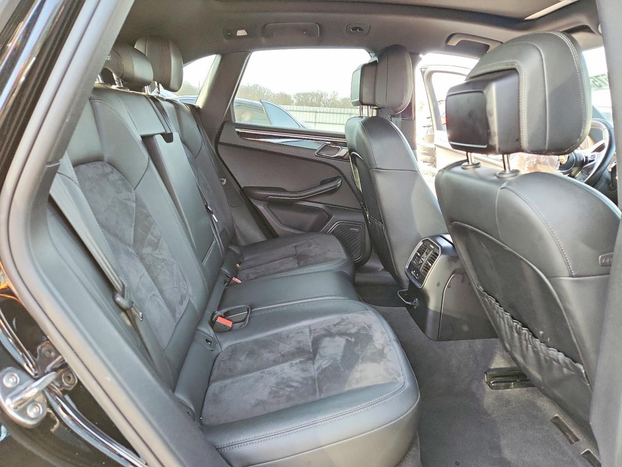 2018 Porsche Macan - zdjęcie 11