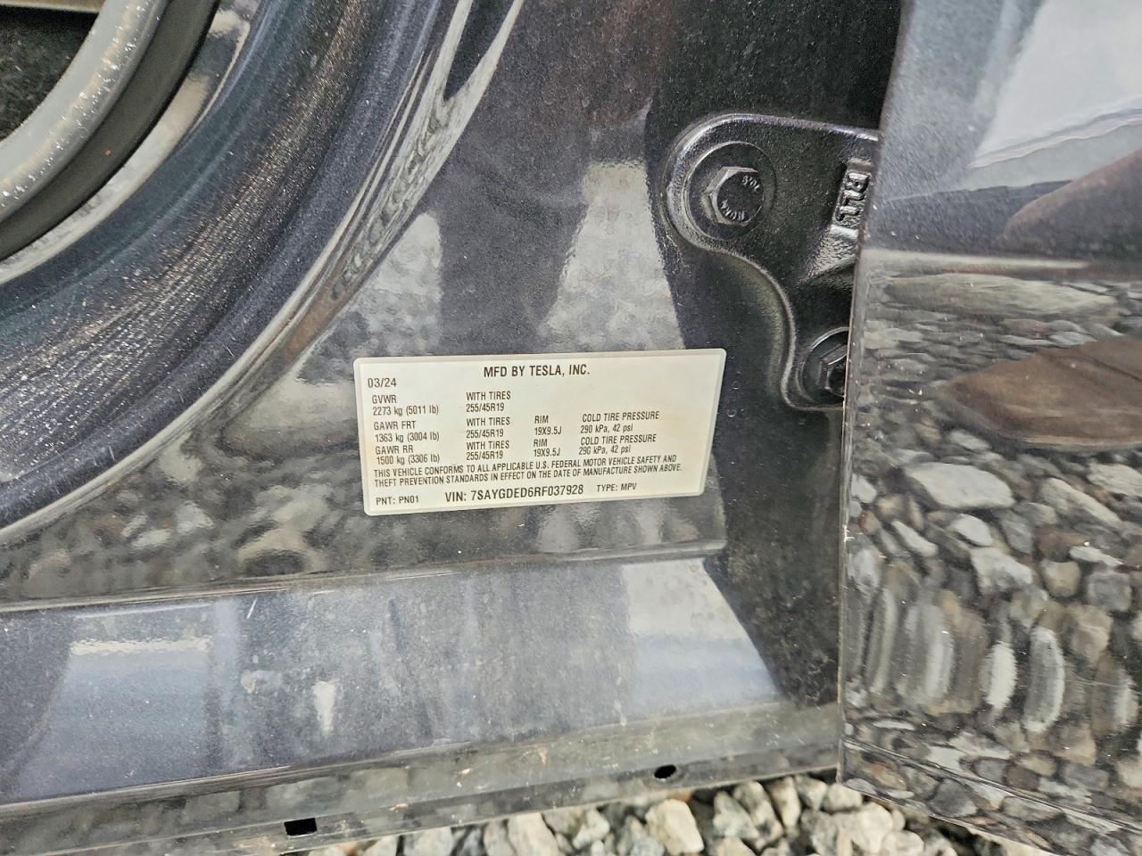 2024 Tesla Model Y - zdjęcie 13