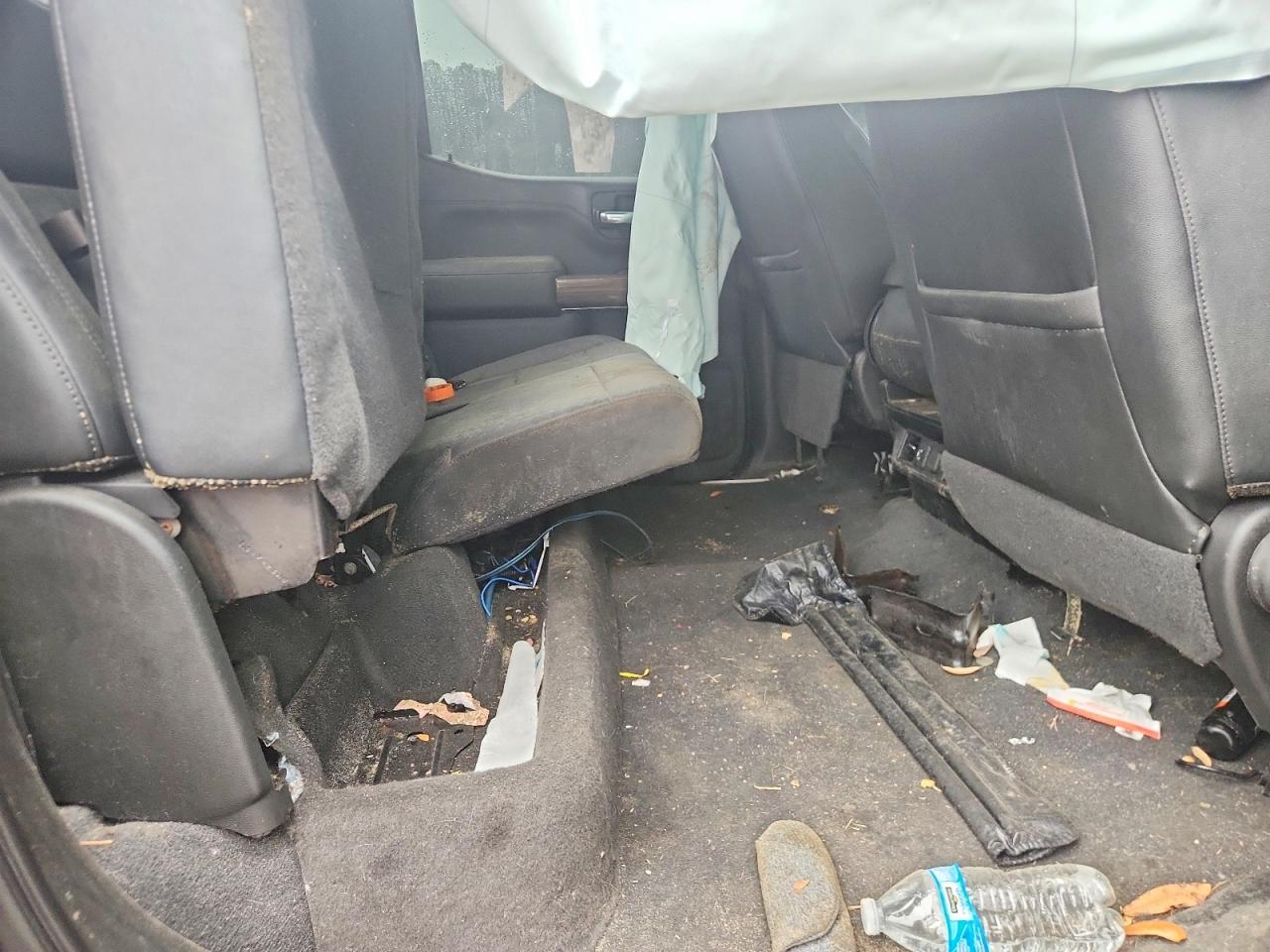 2020 Chevrolet Silverado K1500 Lt - zdjęcie 10