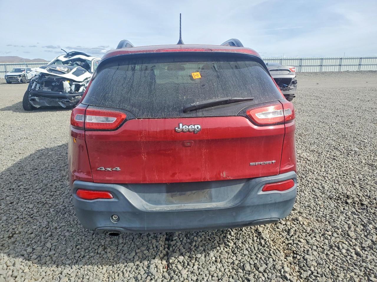 2017 Jeep Cherokee Sport - zdjęcie 6