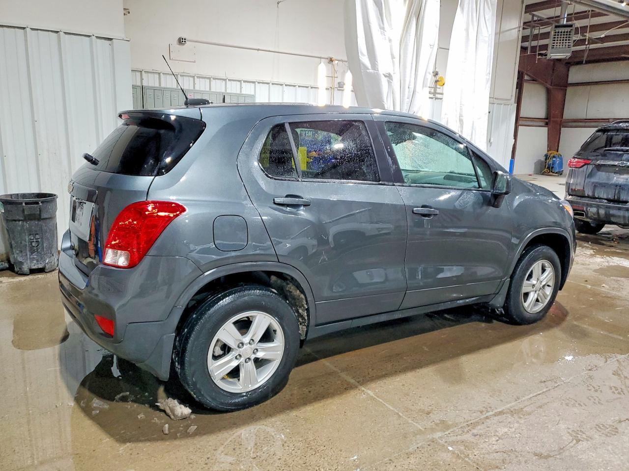 2019 Chevrolet Trax Ls - zdjęcie 3
