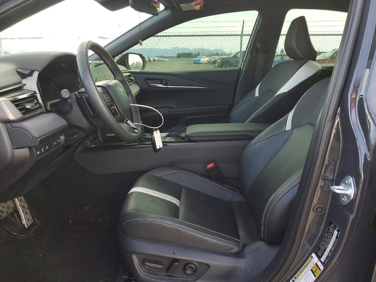 2025 Toyota Camry Se - zdjęcie 7