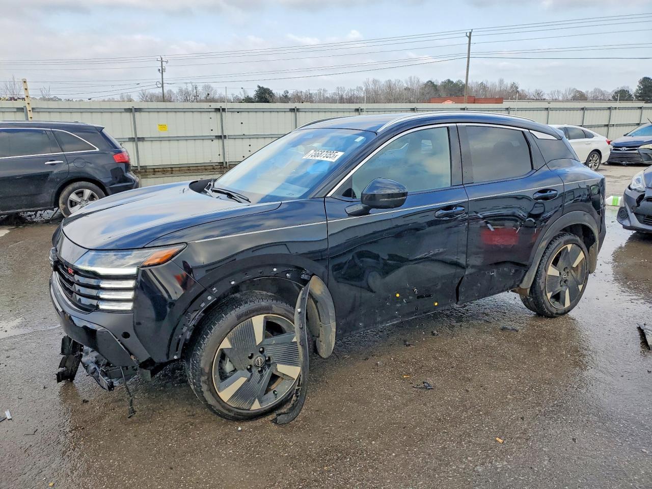 2025 Nissan Kicks Sr - zdjęcie główne