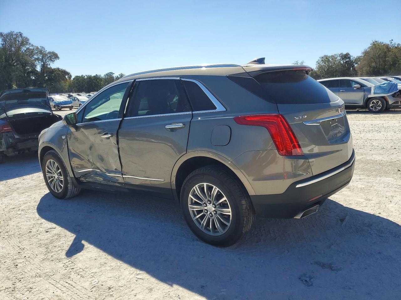 2018 Cadillac Xt5 Luxury - zdjęcie 2