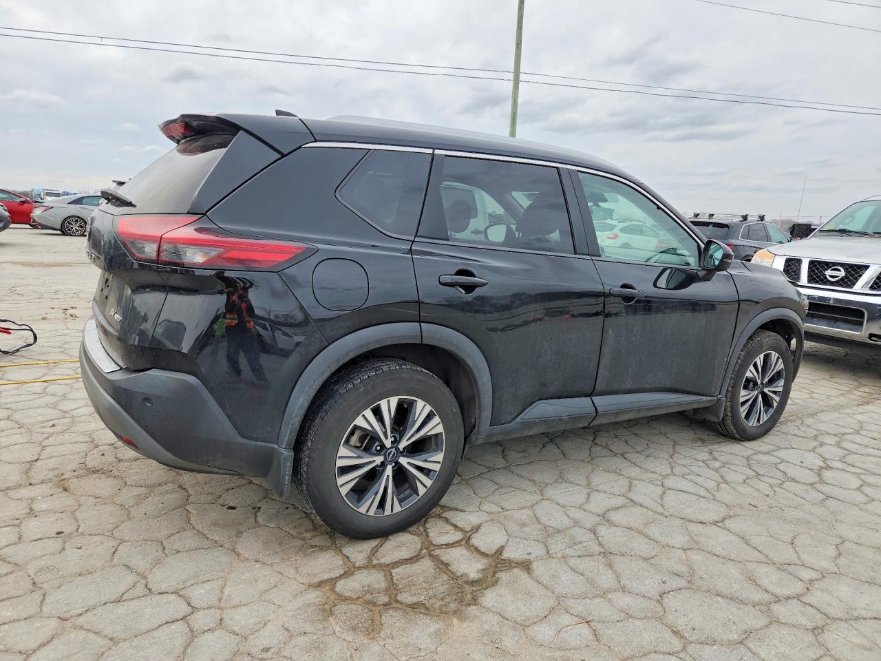 2023 Nissan Rogue Sv - zdjęcie 3