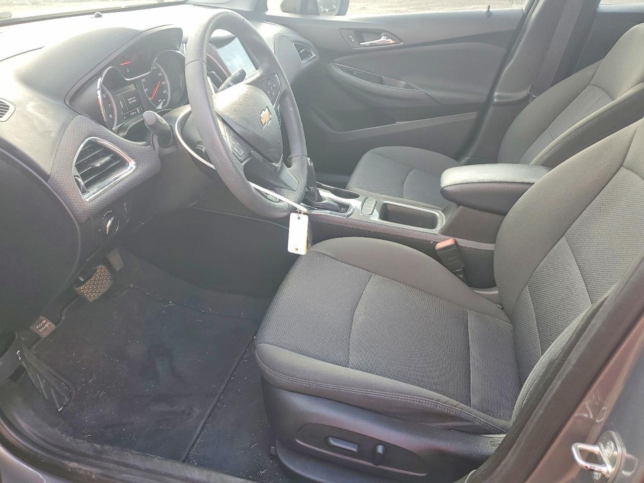 2019 Chevrolet Cruze Lt - zdjęcie 7