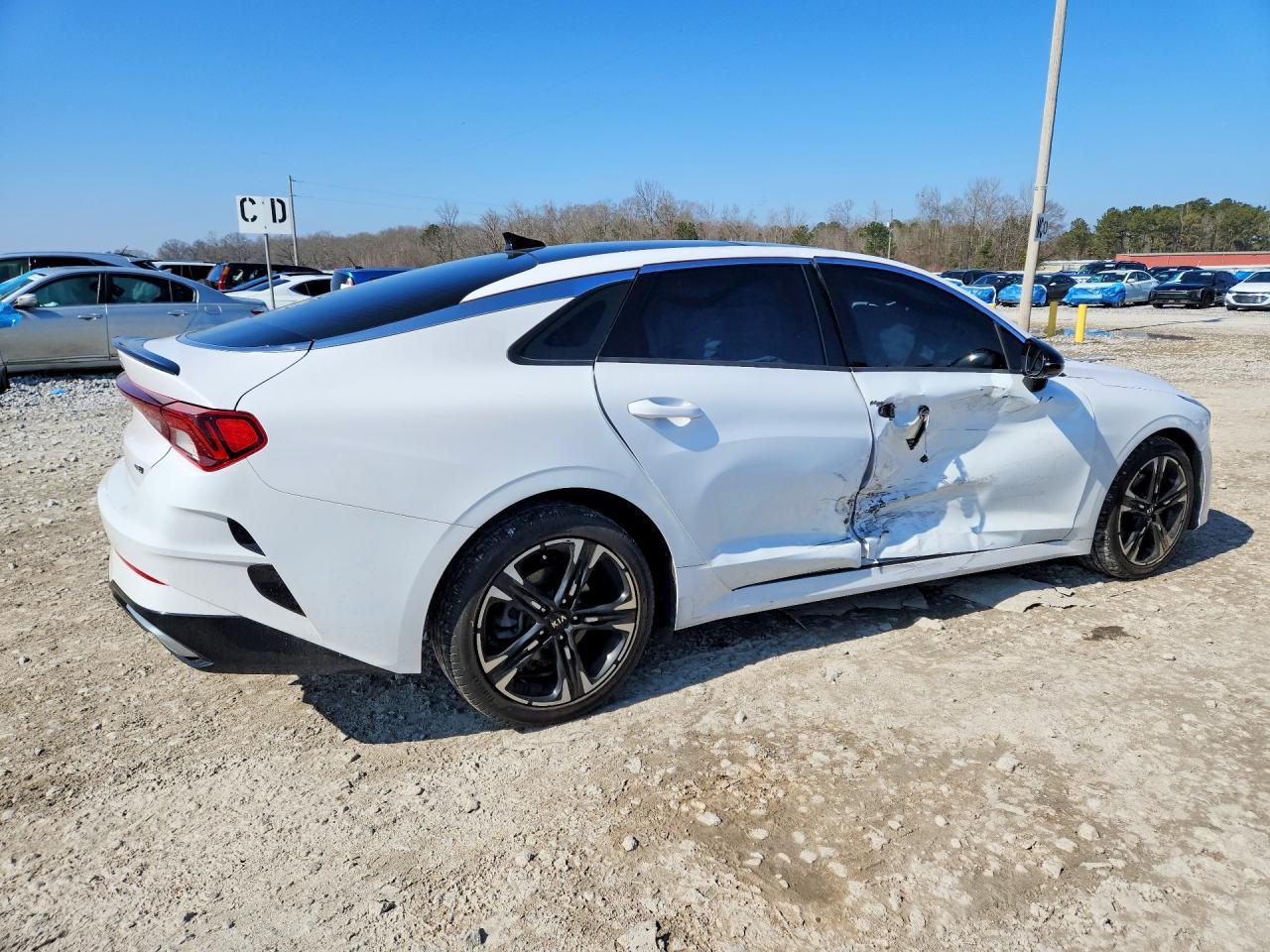 2021 Kia K5 Gt Line - zdjęcie 3