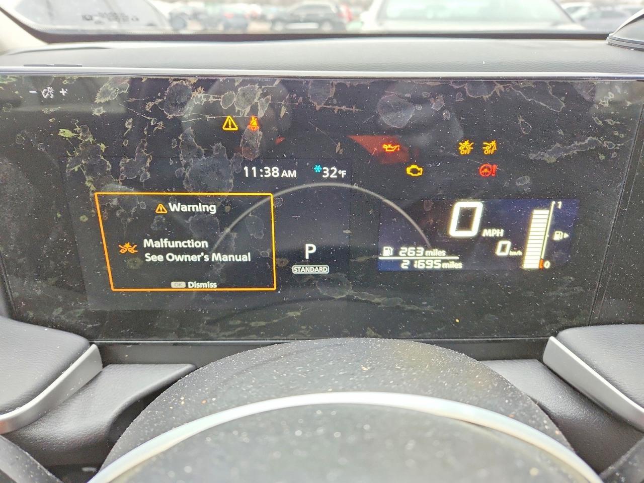 2025 Nissan Kicks S - zdjęcie 9