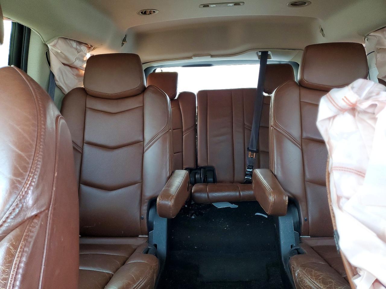 2016 Cadillac Escalade Premium - zdjęcie 10