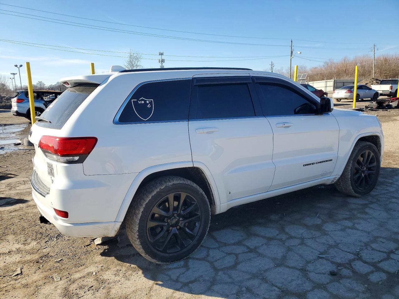 2015 Jeep Grand Cherokee Laredo - zdjęcie 3
