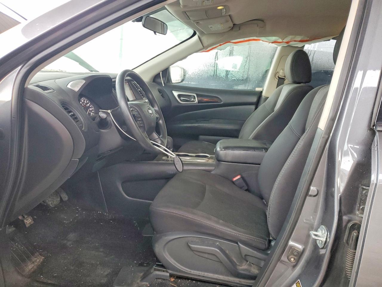 2019 Nissan Pathfinder S - zdjęcie 7