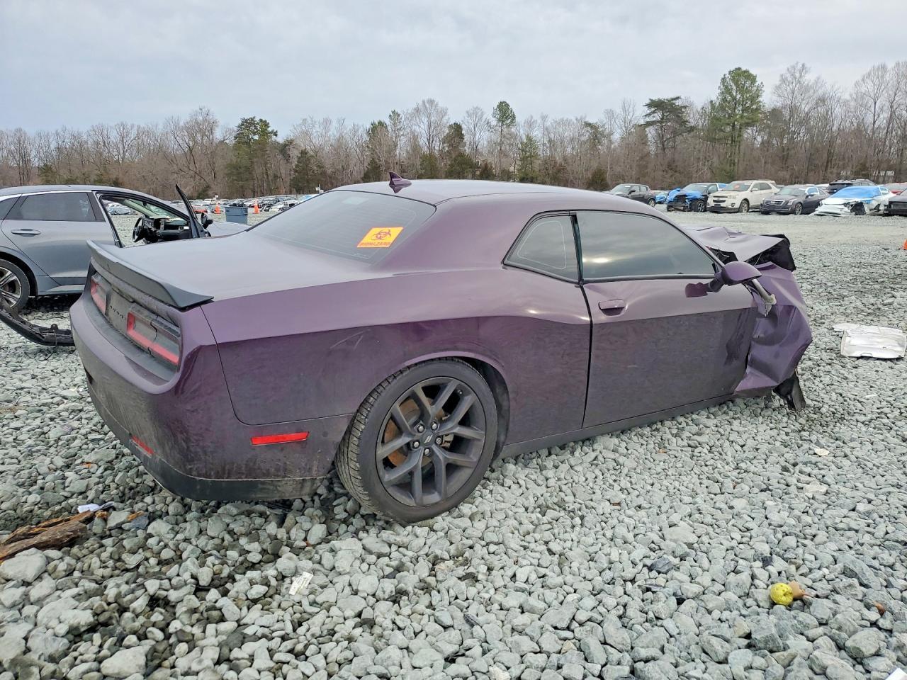 2022 Dodge Challenger Gt - zdjęcie 3