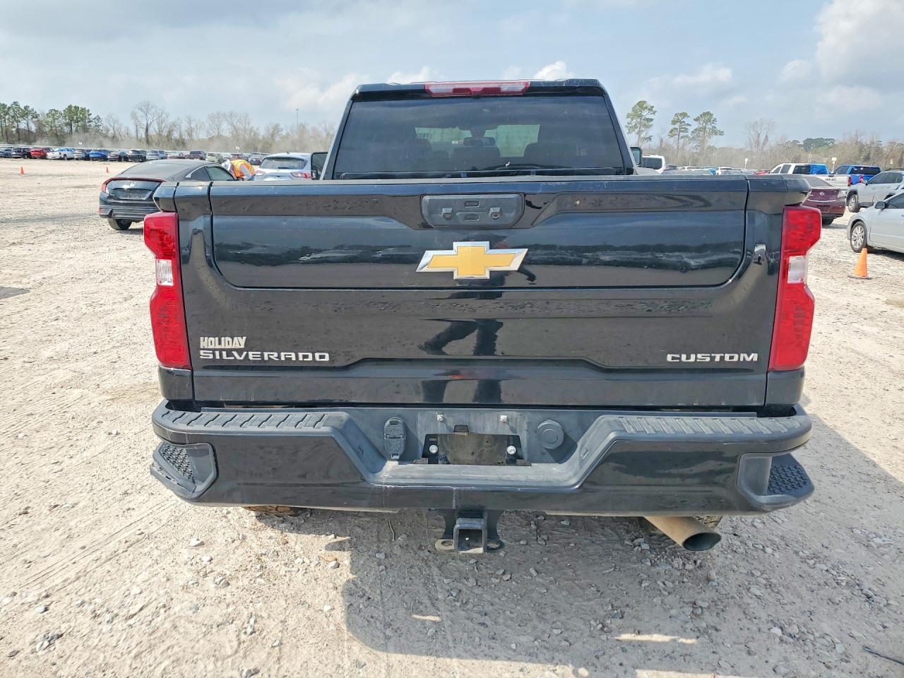 2023 Chevrolet Silverado K2500 Custom - zdjęcie 6