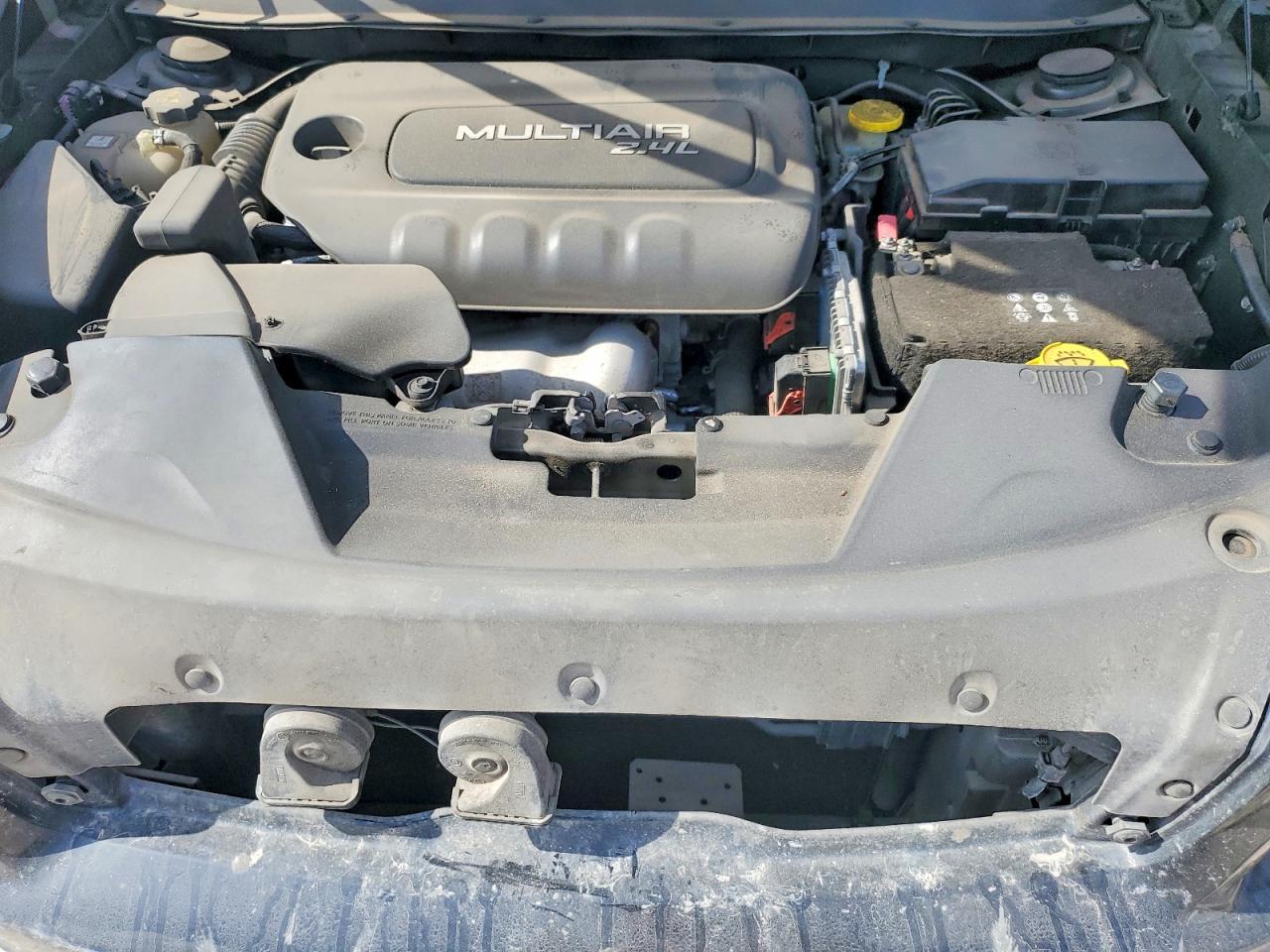 2016 Jeep Cherokee Sport - zdjęcie 12