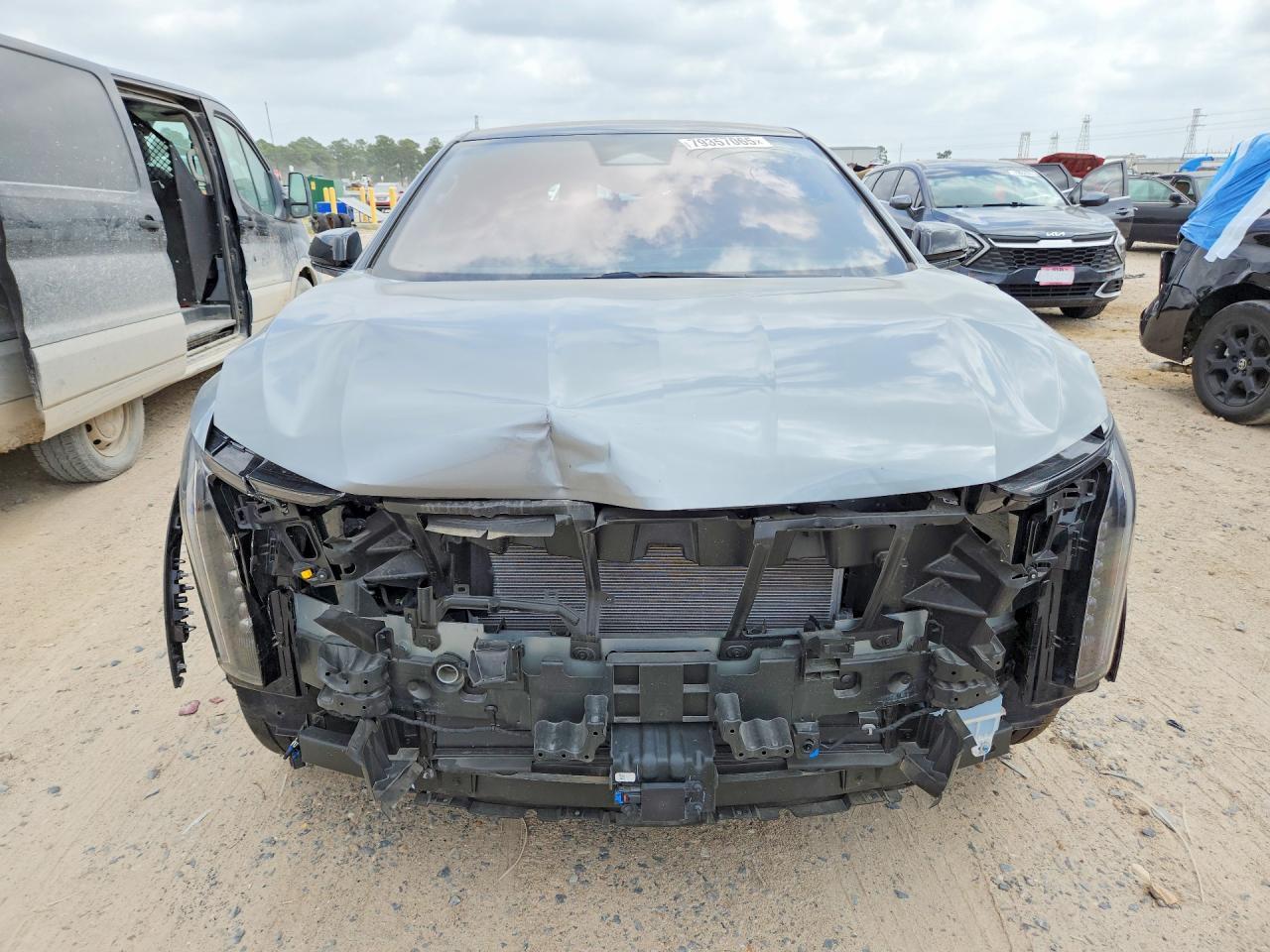 2025 Cadillac Optiq Sport - zdjęcie 5