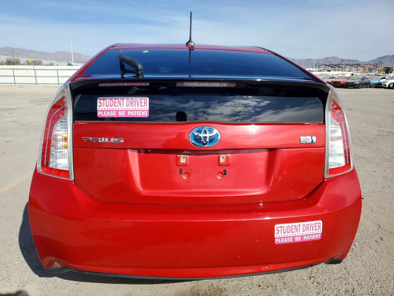 2015 Toyota Prius Five - zdjęcie 6