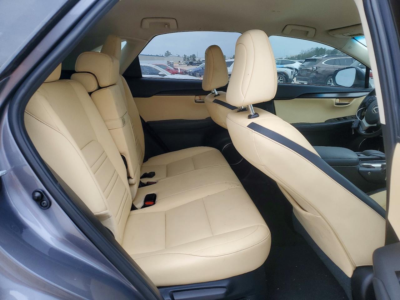 2015 Lexus Nx 200T Base - zdjęcie 11