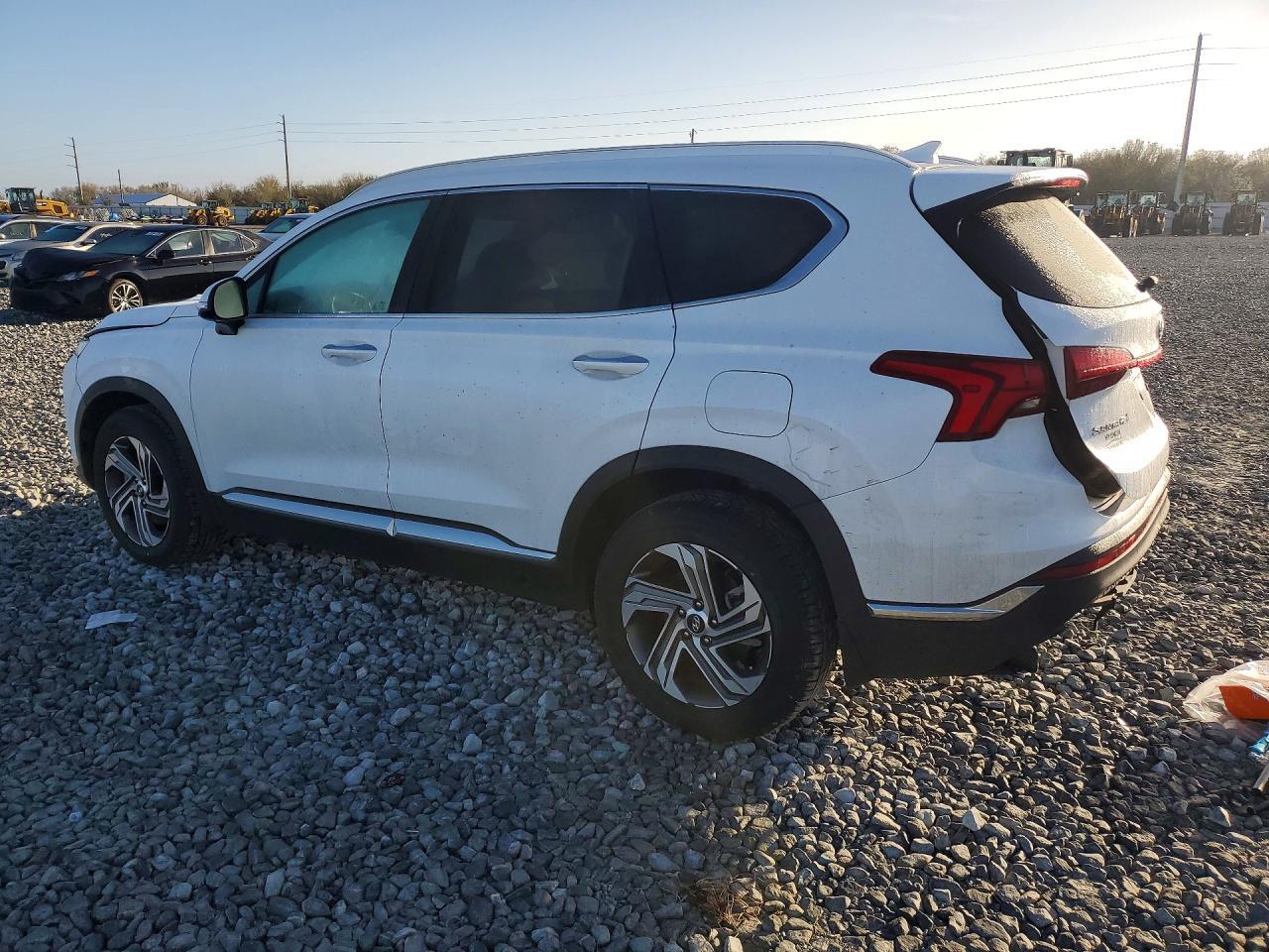 2022 Hyundai Santa Fe Sel - zdjęcie 2