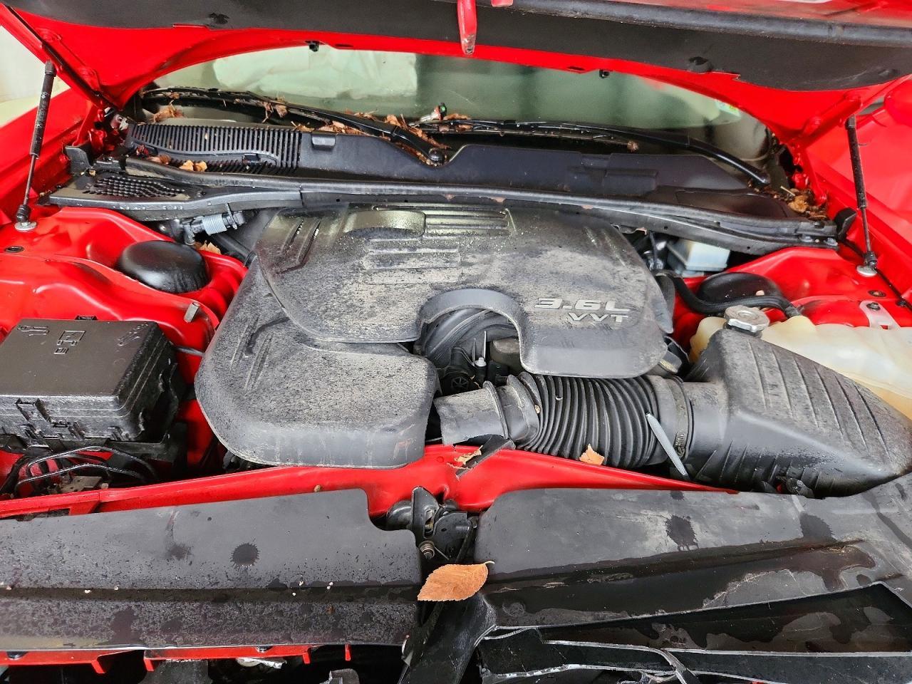 2022 Dodge Challenger Sxt - zdjęcie 11