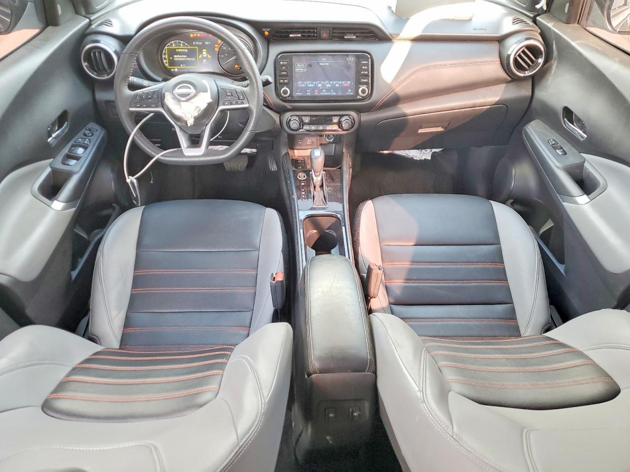 2024 Nissan Kicks Sr - zdjęcie 8