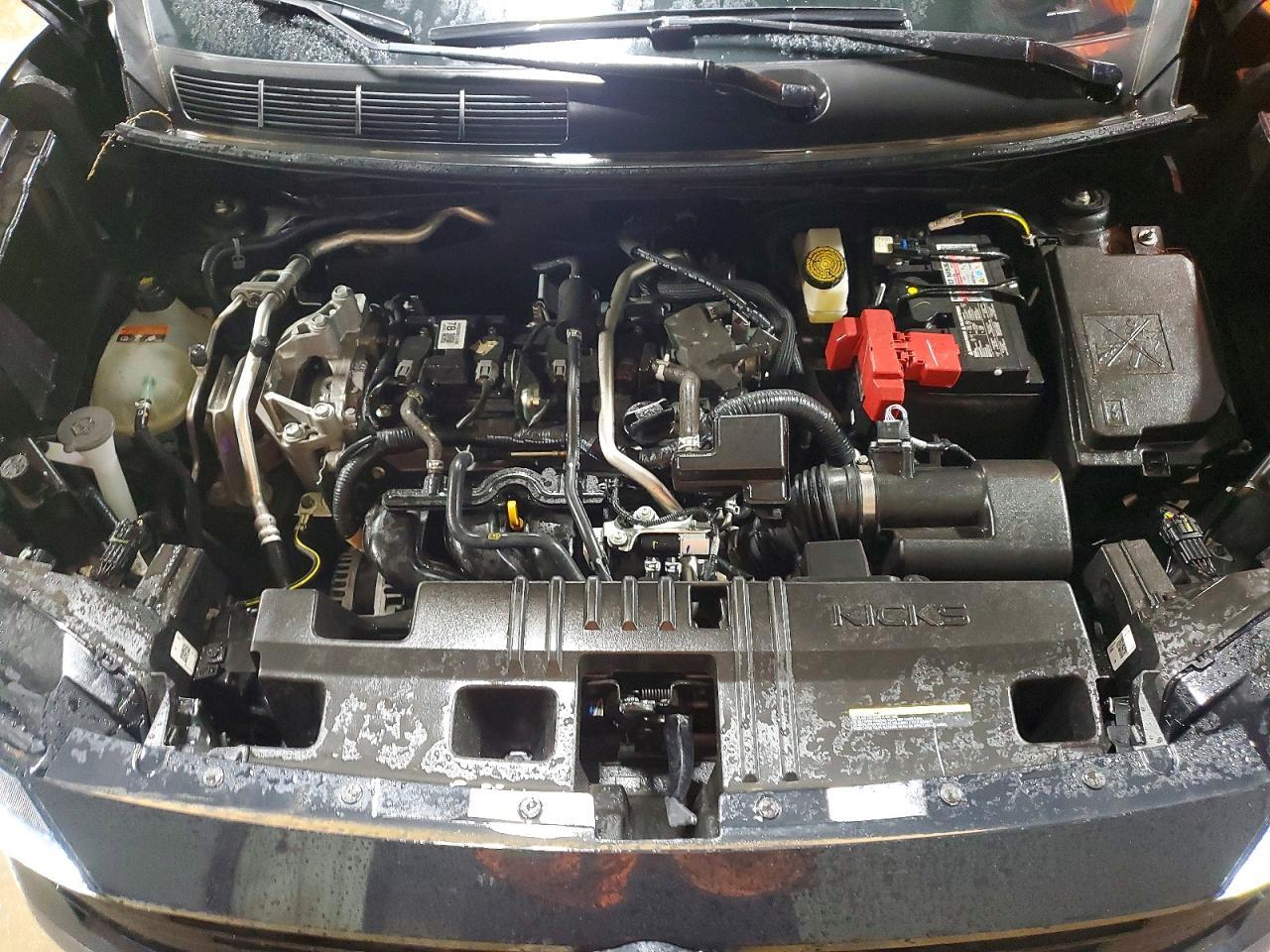 2025 Nissan Kicks Sr - zdjęcie 11