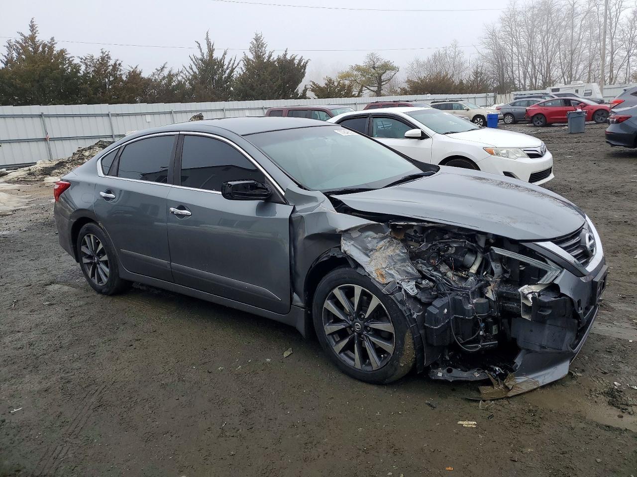 2016 Nissan Altima 2.5 - zdjęcie 4