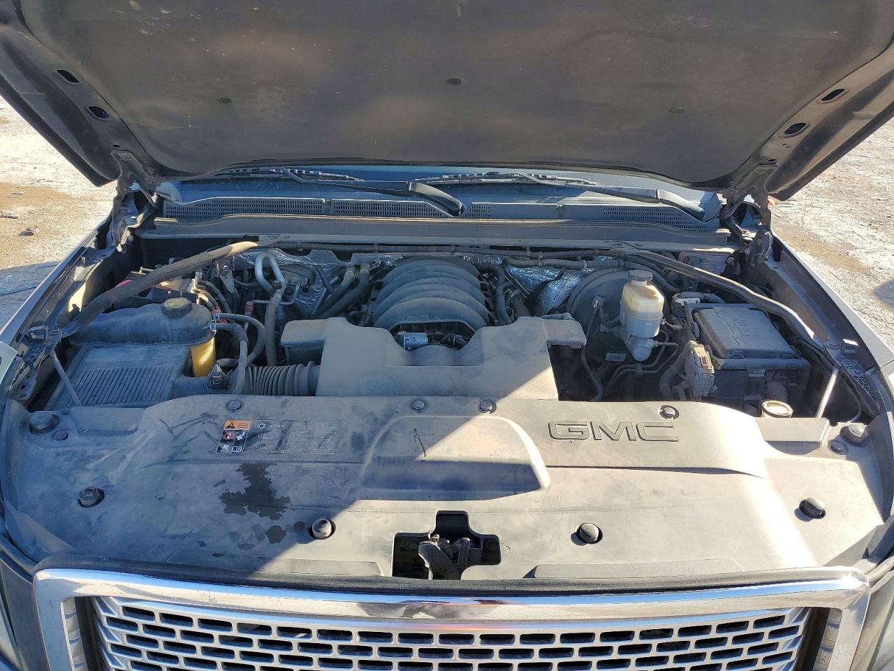 2015 GMC Yukon Denali - zdjęcie 12