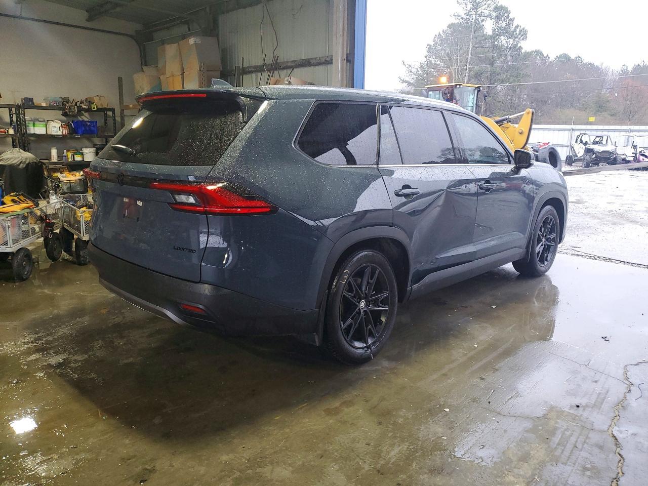 2024 Toyota Grand Highlander Limited - zdjęcie 3