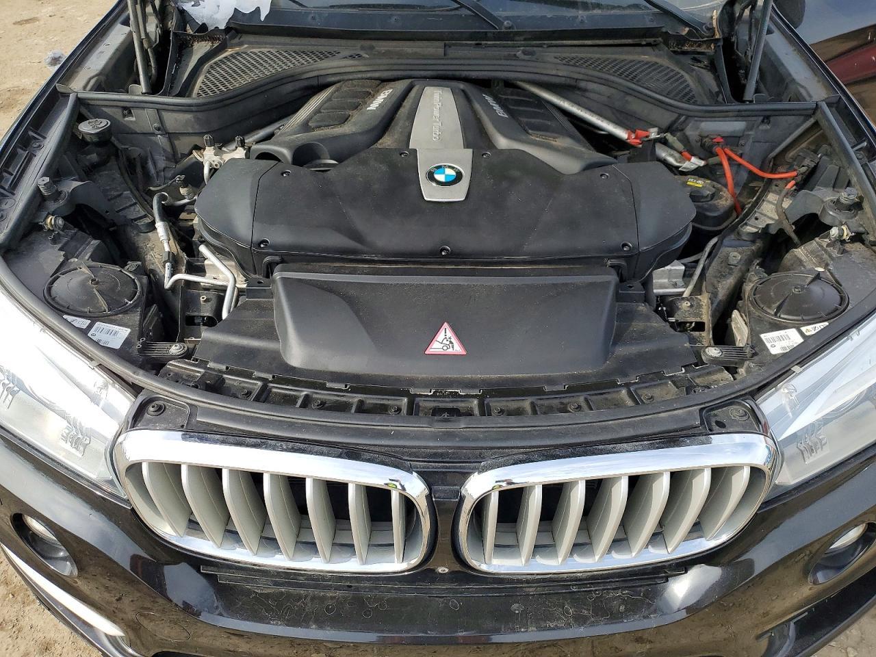 2015 BMW X5 xDrive50I - zdjęcie 12